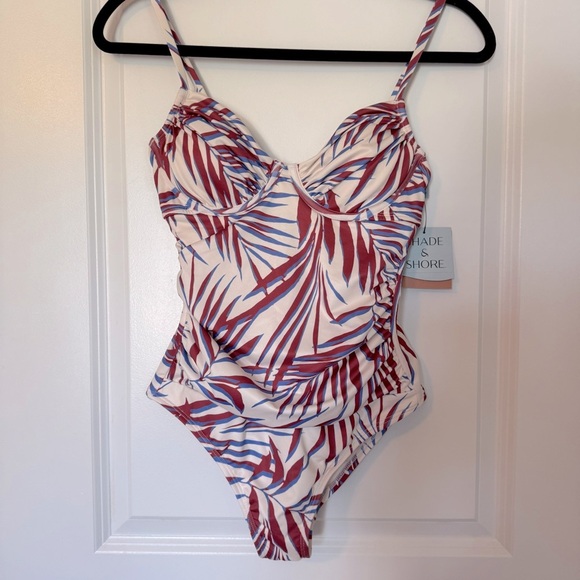 NWT Shade & Shore Shirred Underwire Tropical Print One-Piece XS Swimsuit - Picture 3 of 8